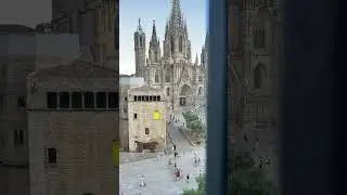 Barcelona balcony hotel colon