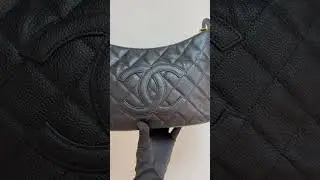 Chanel Medium Caviar Quilted Pochette Shoulder Bag Black GHW #chanel #chanelbag #singapore