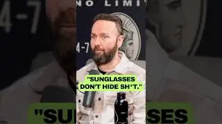 Negreanu says wearing sunglasses is a bad idea