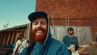 Bagged Milk - BROWN BAGGIN (Music Video)