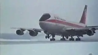 Air Canada Boeing 747 Takeoff 1980's