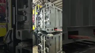 Check out these Fully Automatic Twist Locks