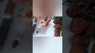 Perfect lychee peeling technique #Shorts #Lychee #Skills