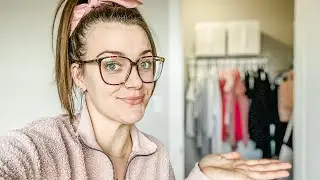 How to DECLUTTER your closet | the uniform method