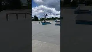 5050 varial flip out