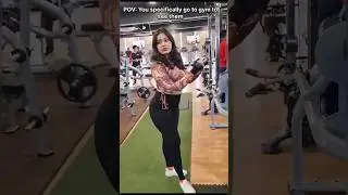 gym girl reaction 👀#bodybuilding #fitness #shorts #reaction