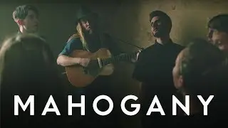 Stu Larsen & London Contemporary Voices - By The River | Mahogany Session