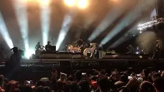 The killers - Fan toca batería en Estereo picnic 2018 Colombia - for reasons unknown