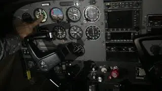 Emergency procedures engine failure after takeoff Cessna 172SP