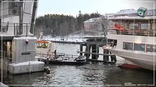 S/S Norrtelje lämnar hamnbassängen.