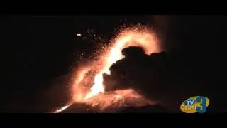 VOLC&Aacute;N LLAIMA EN ACCI&Oacute;N