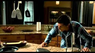 Scary Movie 5 Official Movie Trailer [HD]