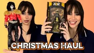 From Custom KISS to Wrestling to VHS Gold &ndash; This Haul Is STACKED