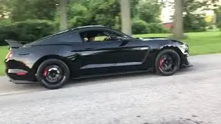 Mustang GT350R American Racing headers
