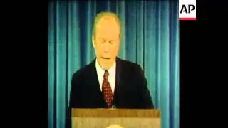 SYND 15 10 76 PRESIDENT FORD AT PRESS CONFERENCE IN WASHINGTON