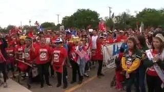 Thousands march in support of immigration reform