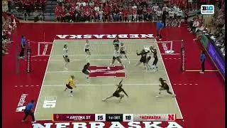 Харпер Мюррей, Back Row Kill Attack, Небраска, Хаскер, Волейбол, Аризона, 13 сентября 2024 г. #hu...