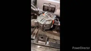 2016 Harley Davidson Road Glide amp and Harness install.