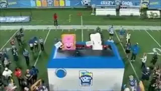 Команда BYU Cougars 2025 года, церемония вручения трофея Pop Tarts Bowl, жертва | Послематчевые и...