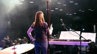 Syng! Syng! Syng! Andreas Odbjerg - 'Hjem Fra Fabrikken' | Studenterhuset Aalborg