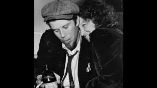 Tom Waits (feat Bette Midler)   I Never Talk To Strangers