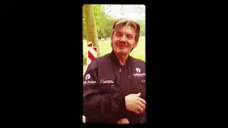 Un policier fran&ccedil;ais parle arabe et tjr souriant 👮&zwj;♂️