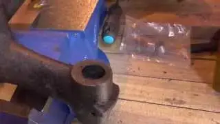 Reliant Kingpin Sticking In The Radius Arm ; Part 1