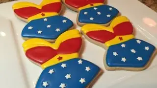 Wonder Woman Outfit Cookies(How To)
