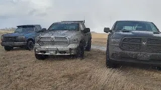 OBS Ford F150 playing in the mud with two Dodge Rams  #mudbogging