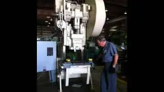 90 Ton Niagara M-90 O.B.I. Punch Press