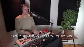 Jordan Perry - Sleep, Oh (Live Performance) | Indie pop/electronic music