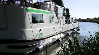 Découvrez les croisières fluviales sur le Canal du Midi en bateau sans permis - Locaboat Holidays