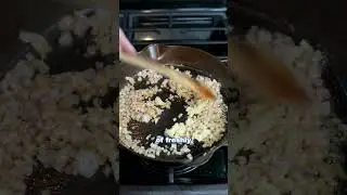 How to Make Peppercorn Sauce #recipe #steak #steaksauce