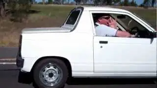 Boy oh boy - Mighty Boy tows Mighty Boy - 543cc at 95 kpm