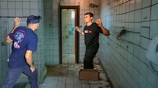 FICAMOS ENCURRALADOS NO BANHEIRO DO SHOPPING ABANDONADO