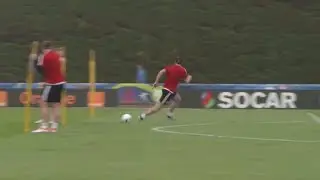 Gareth Bale's best assist? World class pass in training with Wales 2016