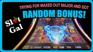 Chasing the MAXED OUT MAJOR on Lightning Buffalo Link in Las Vegas Baby!