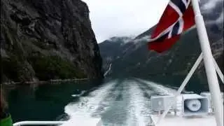 قريـة ..Geiranger