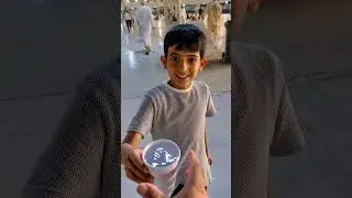 Cute Boy Helping People During Umrah #umrah #amazing #beautifulplace #islam #saudiarabia #muslim