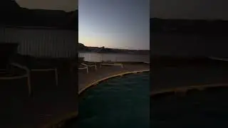 UNBELIEVABLE POOL AT LAKE POWELL - 10 PM CHILL #travel #nature #wildlife #lakepowell #pool