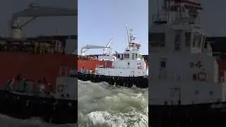 STS CARGO TRANSFER SHIP TO SHIP IN ANCHORAGE..#shorts #short #seaworld96 #trending #shiplovers #sea