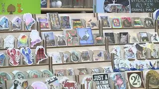 The Maine Souvenir Shop may also be known as a local art gallery