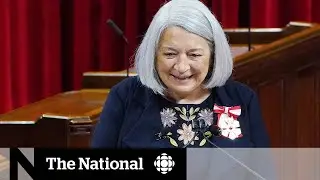 Mary Simon is sworn in as Canada’s first Inuk Governor General
