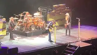 ZZ Top and John Fogerty - 16 Tons - Mohegan Sun 5/27/2018
