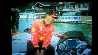 Gerald Swindle catching a 10lber 2007 Bassmaster Elite Series