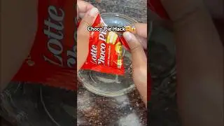 VIRAL CHOCO PIE HACK 🤯😱| MICROWAVE AND EAT #youtubeshorts #food #foodiechallenge