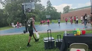 Basketball Game: Ring Dunk Drama & Court Chaos!