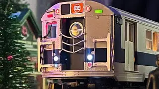 Lionel Trains MTA R16 EE Subway set making local stops