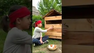 #Duck#🐓#funny  Hens#Pearl Hen#Rooster #roosterdance  #youtubeshorts#beautiful funny chickendance#hen