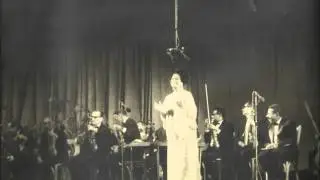 تفاريد كلثومية / و كفاية أصحى على ابتسامتك بتقوللي عيش - بعلبك 14 يوليو 1968م